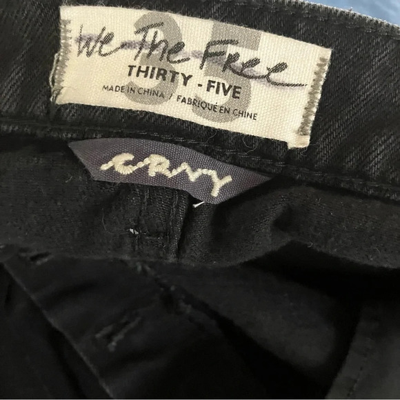 Free People We The Free | CRVY Georgine Mom Jean Obsidian Black Sz 35 NWOT - Picture 10 of 10